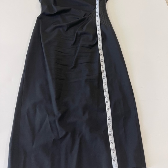 BEBE little black dress, size 4, light wool, excellent condition - Picture 3 of 7